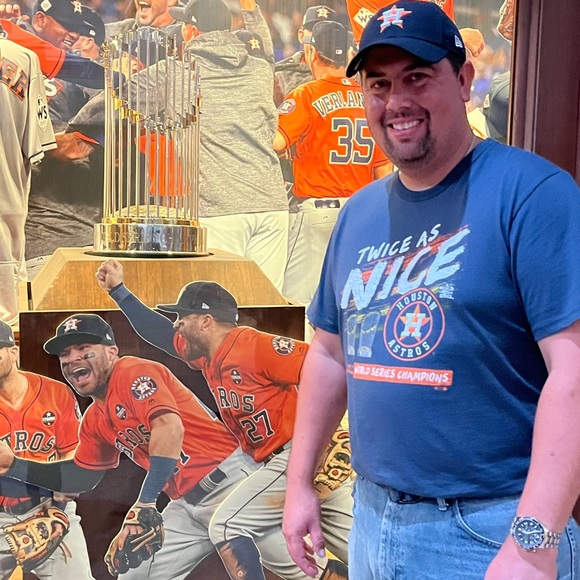 Meet your Posher, Jb - Picture 5 of 10